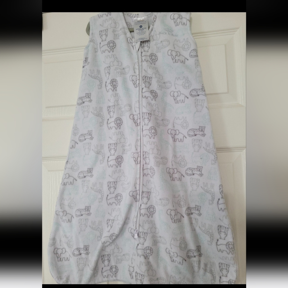 HALO Sleepsack Micro-Fleece Wearable Blanket Gray Safari Medium 6-12 Months**